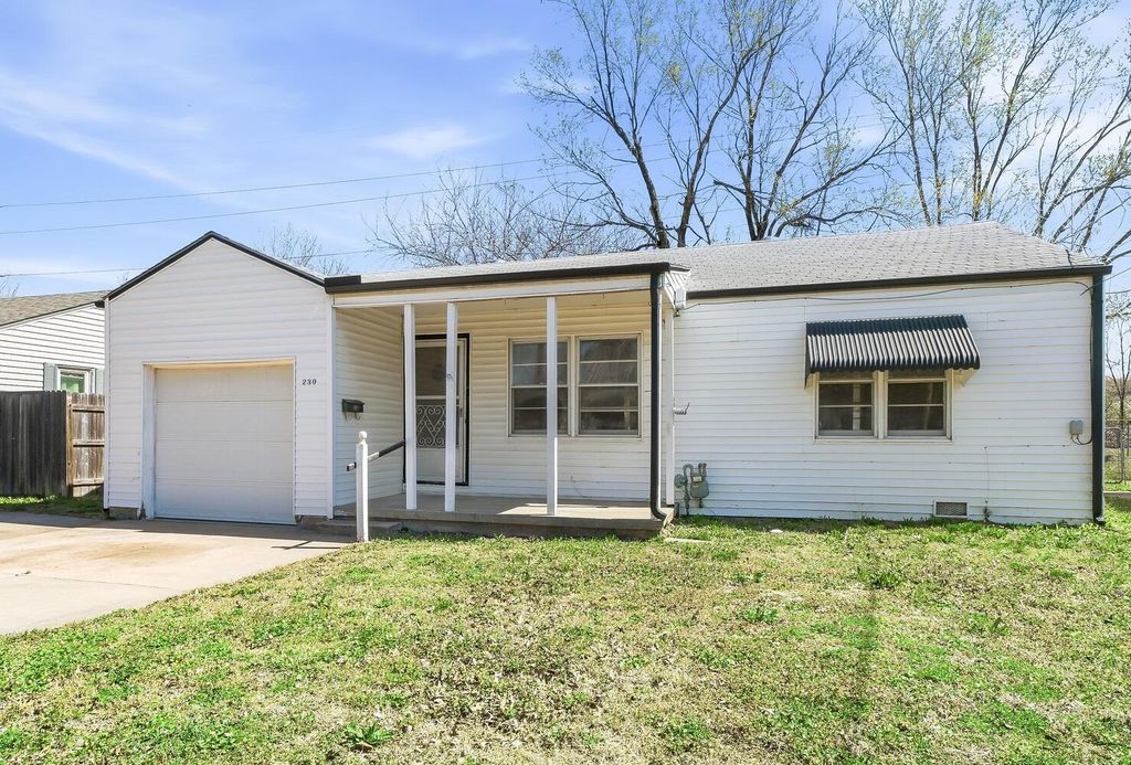 230 Turkle Ave, Haysville, KS 67060