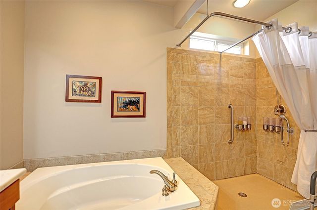 1612 Country Club Drive, Camano Island, WA 98282