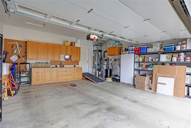 1612 Country Club Drive, Camano Island, WA 98282