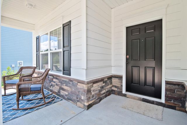 8829 Meadowvale Court, Ooltewah, TN 37363