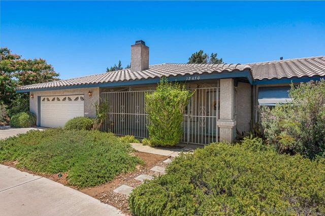 12450 Algonquin, Apple Valley, CA 92308