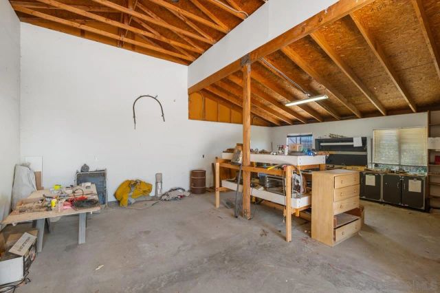 12450 Algonquin, Apple Valley, CA 92308
