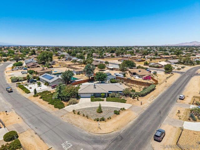 12450 Algonquin, Apple Valley, CA 92308