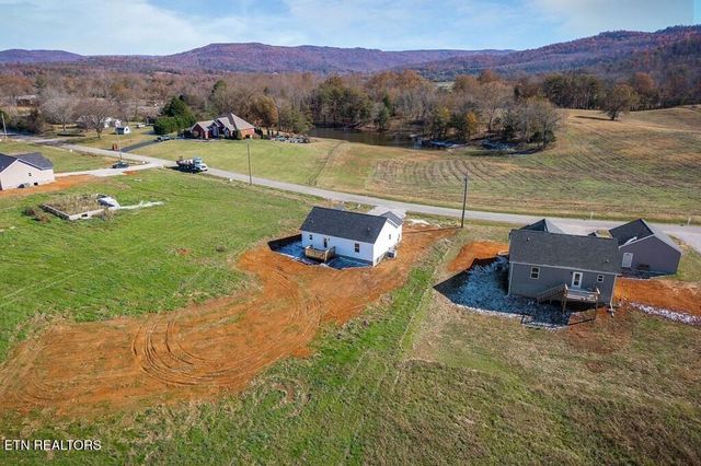 415 Dr I C Morgan Rd, Spencer, TN 38585