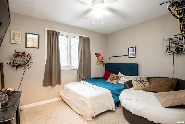 11718 W Hickory Springs Drive, Brimfield, IL 61517