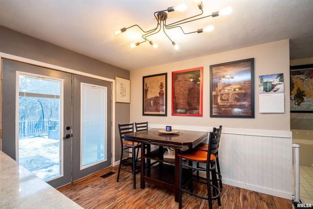 11718 W Hickory Springs Drive, Brimfield, IL 61517