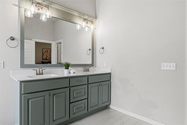 9400 SW 48th Terrace, Oklahoma City, OK 73179