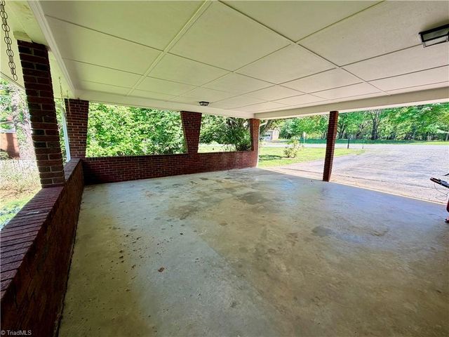 115 Adams Ridge Road, State Road, NC 28676