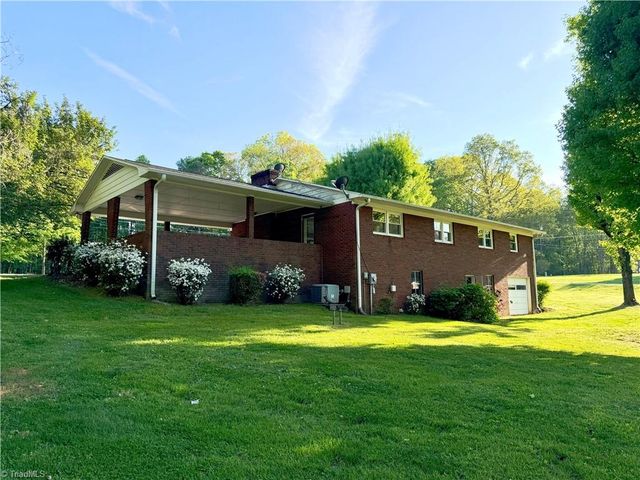 115 Adams Ridge Road, State Road, NC 28676