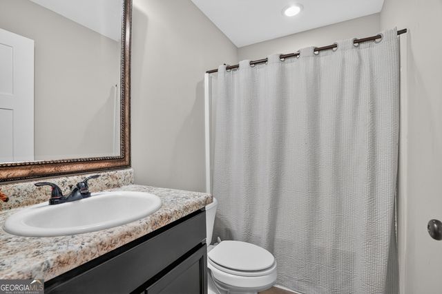450 Ashley Glen Drive, Williamson, GA 30292