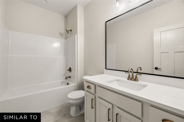 2806 NW Fairfield Court, Ankeny, IA 50023