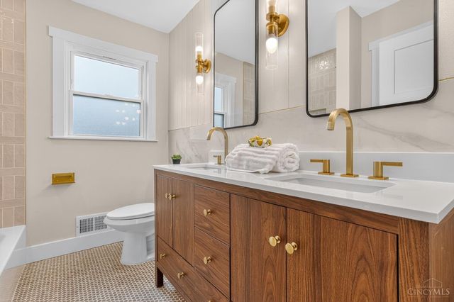 6399 Donjoy Drive, Blue Ash, OH 45242