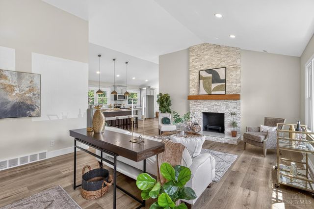 6399 Donjoy Drive, Blue Ash, OH 45242