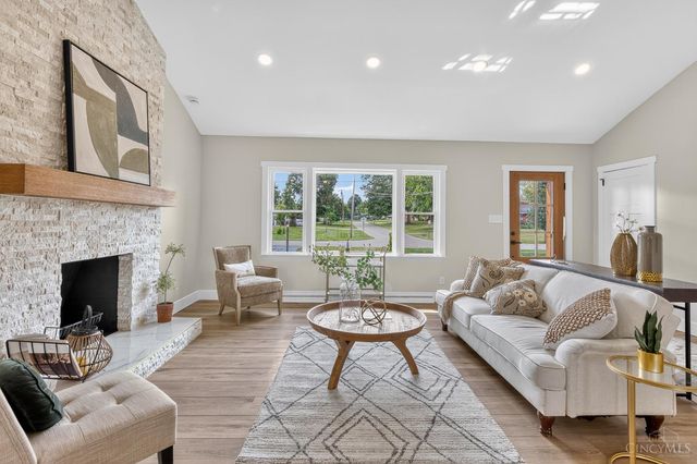 6399 Donjoy Drive, Blue Ash, OH 45242