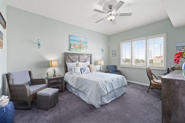 16 Harbour Isle Drive W 303, Fort Pierce, FL 34949