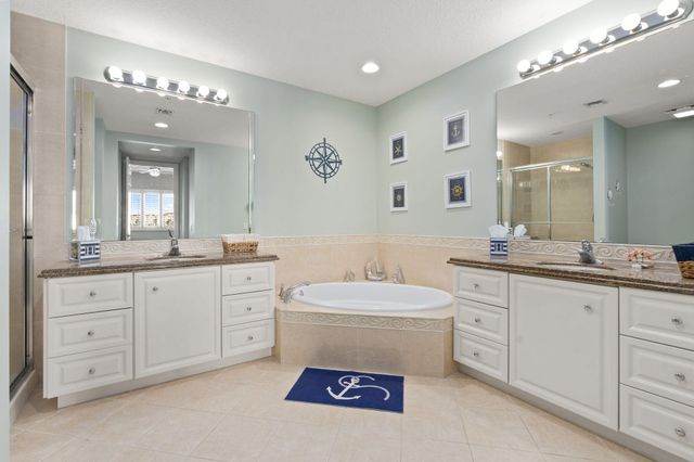 16 Harbour Isle Drive W 303, Fort Pierce, FL 34949