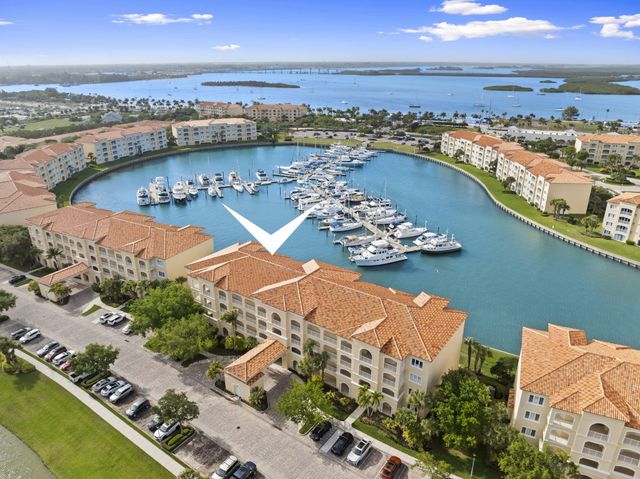 16 Harbour Isle Drive W 303, Fort Pierce, FL 34949