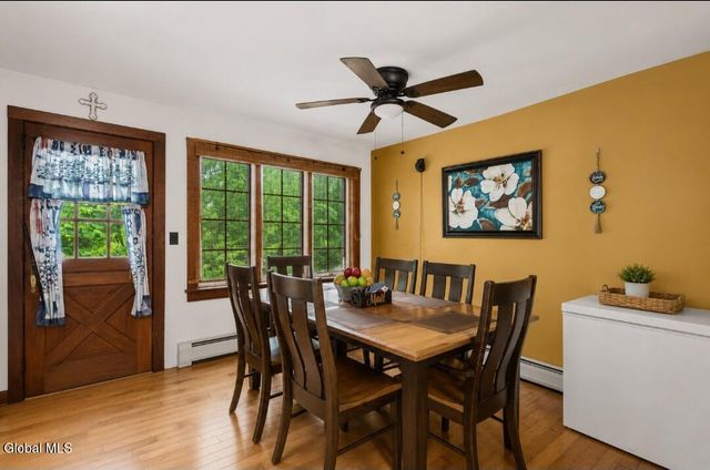 169 McGregor Road, Gloversville, NY 12078