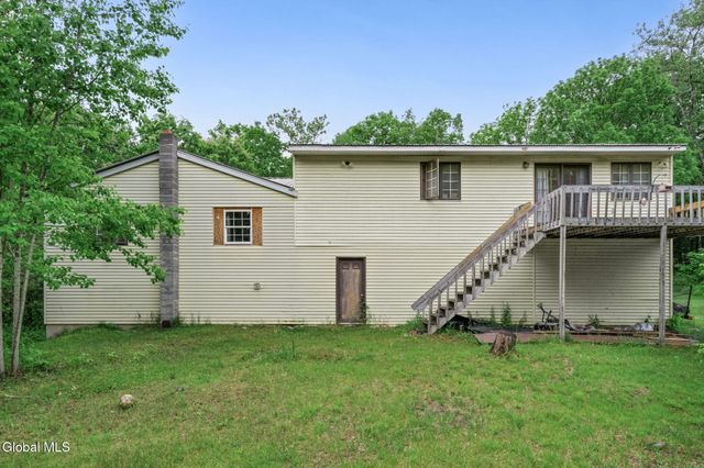 169 McGregor Road, Gloversville, NY 12078