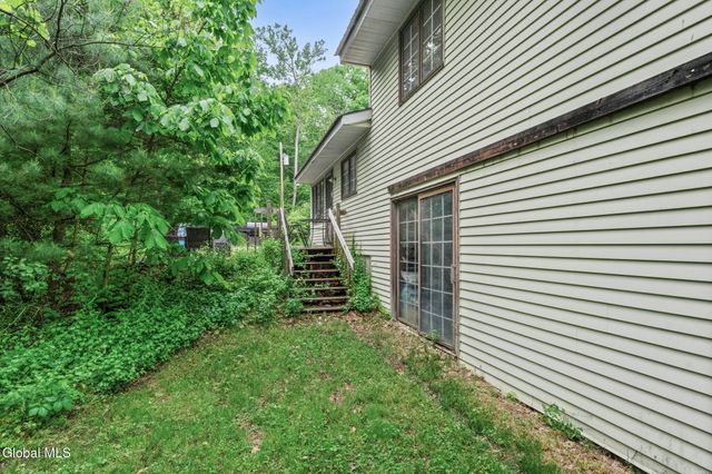 169 McGregor Road, Gloversville, NY 12078