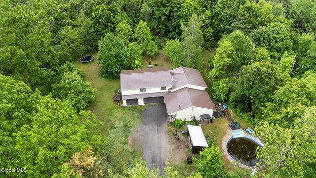 169 McGregor Road, Gloversville, NY 12078