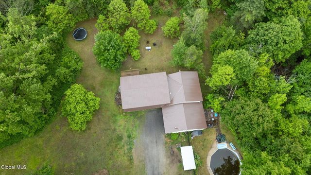 169 McGregor Road, Gloversville, NY 12078