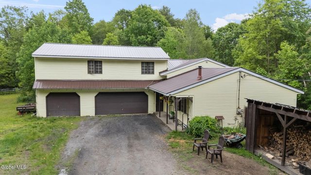 169 McGregor Road, Gloversville, NY 12078