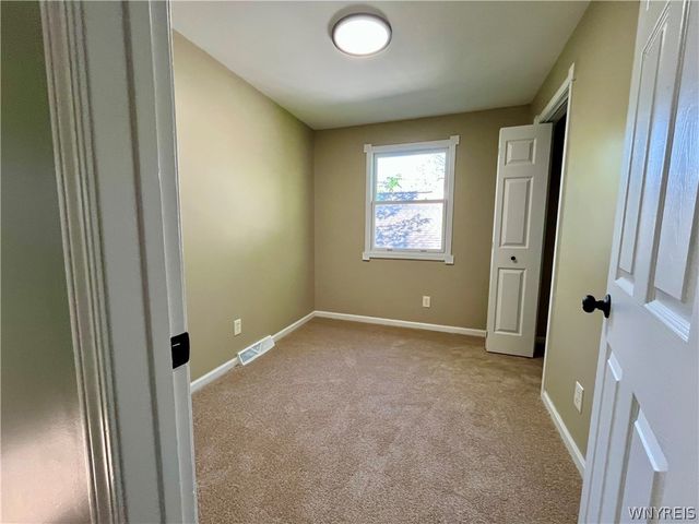 2554 Niagara Road, Wheatfield, NY 14304