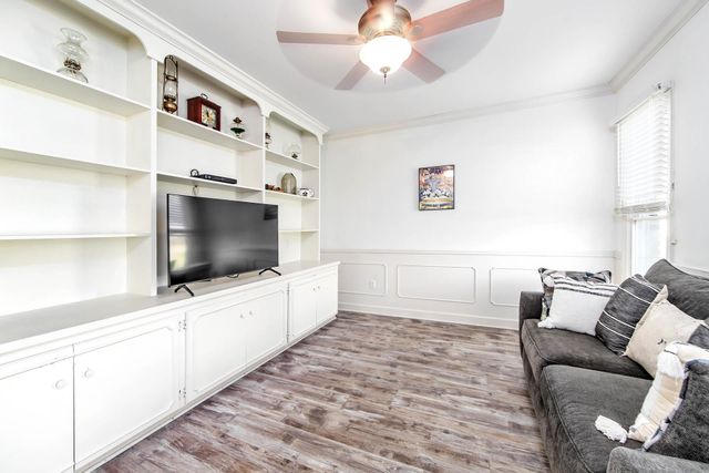 104 Talbot Dr, Houma, LA 70360