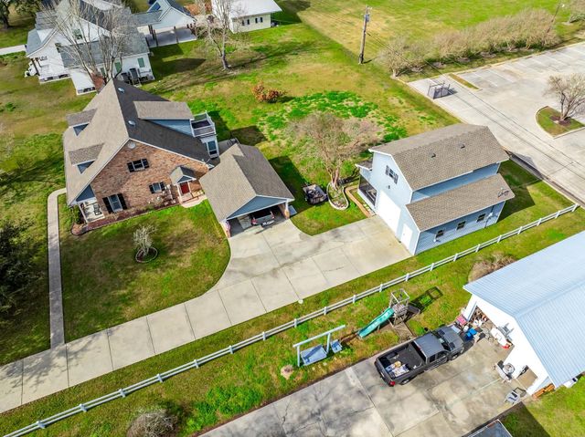 104 Talbot Dr, Houma, LA 70360