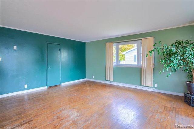 7036 Clabuesch Street, Pigeon, MI 48755