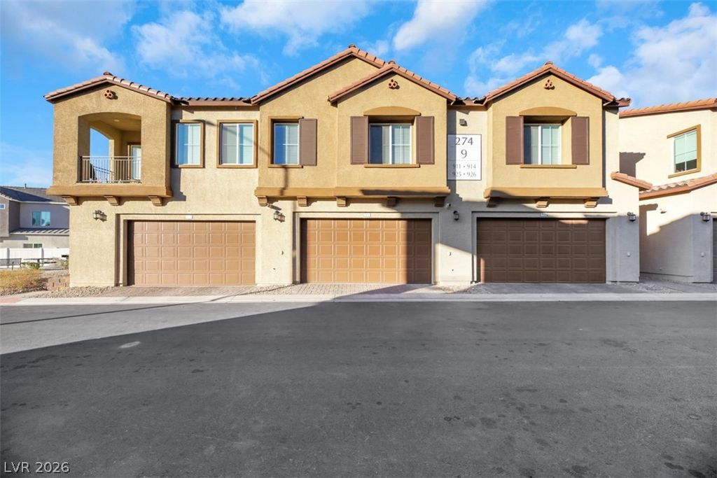 274 Luna Valley Way 912, Henderson, NV 89011
