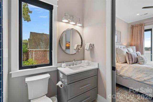 164 Palmer Marsh Place, Mooresville, NC 28117