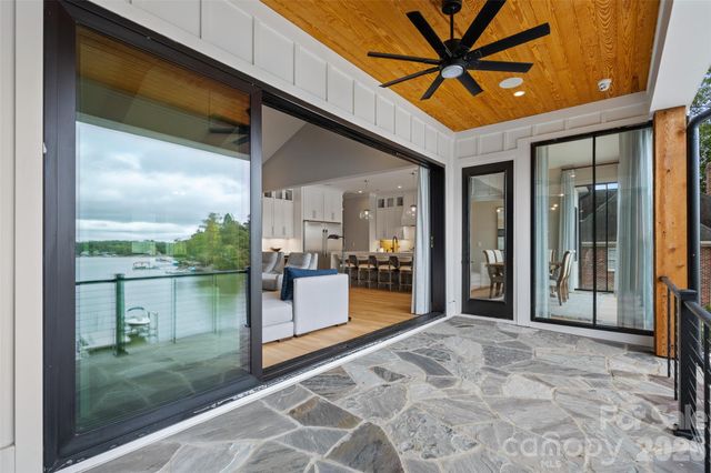 164 Palmer Marsh Place, Mooresville, NC 28117