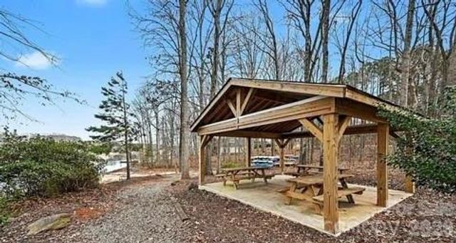 164 Palmer Marsh Place, Mooresville, NC 28117