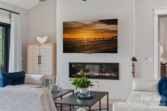 164 Palmer Marsh Place, Mooresville, NC 28117