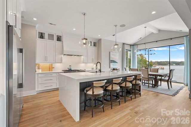 164 Palmer Marsh Place, Mooresville, NC 28117