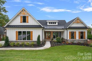 164 Palmer Marsh Place, Mooresville, NC 28117