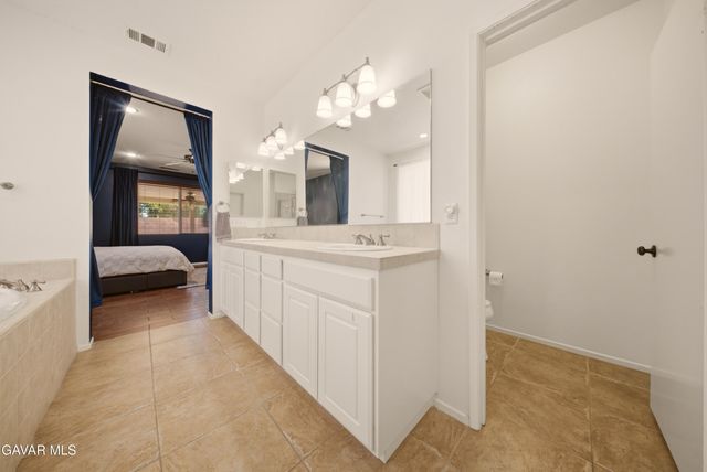 3250 W Avenue K1, Lancaster, CA 93536