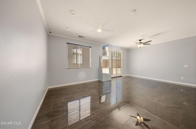 3250 W Avenue K1, Lancaster, CA 93536