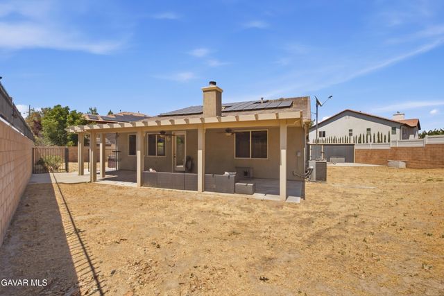 3250 W Avenue K1, Lancaster, CA 93536