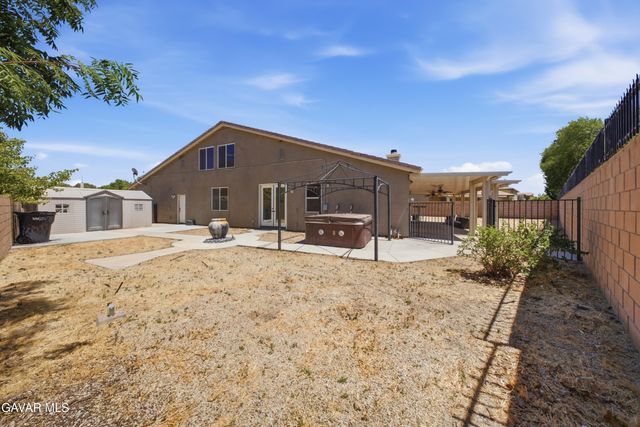 3250 W Avenue K1, Lancaster, CA 93536