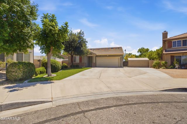 3250 W Avenue K1, Lancaster, CA 93536