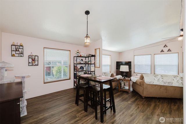 2072 Hastings Lane SE, Port Orchard, WA 98367