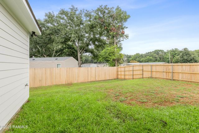 411 Rue Gambetta, Lafayette, LA 70507