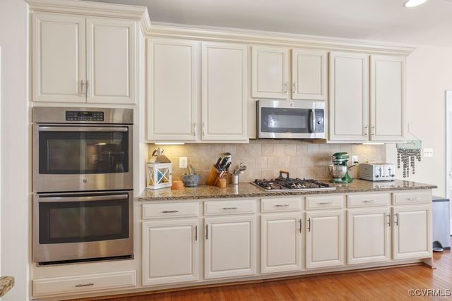 6025 Trail Ride Dr, Chesterfield, VA 23120