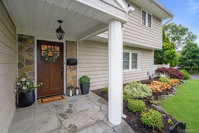80 Joyce Road, Plainview, NY 11803