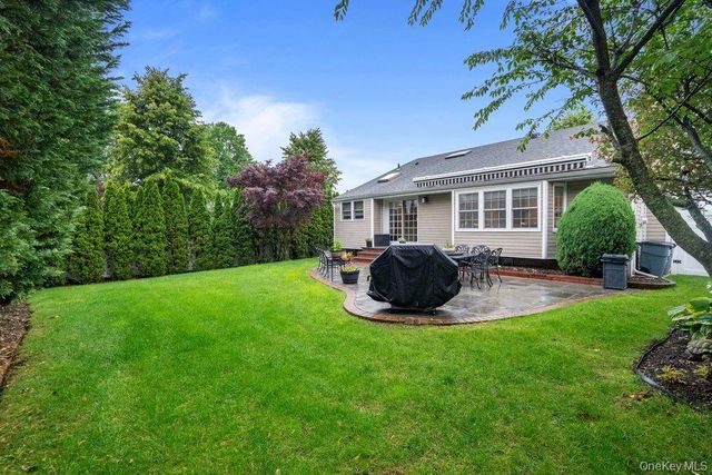 80 Joyce Road, Plainview, NY 11803