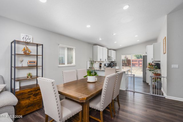 17745 Live Oak Court, Reno, NV 89508