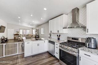 17745 Live Oak Court, Reno, NV 89508